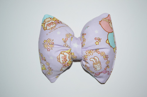 lunabowtique:We put up a cute puffy bow up for sale! Enjoy everyone :) pin this on your bag for scho