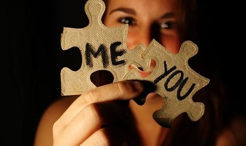 querosinceridade:  Nós somos como duas peças de quebra-cabeça que não se encaixam mais…  