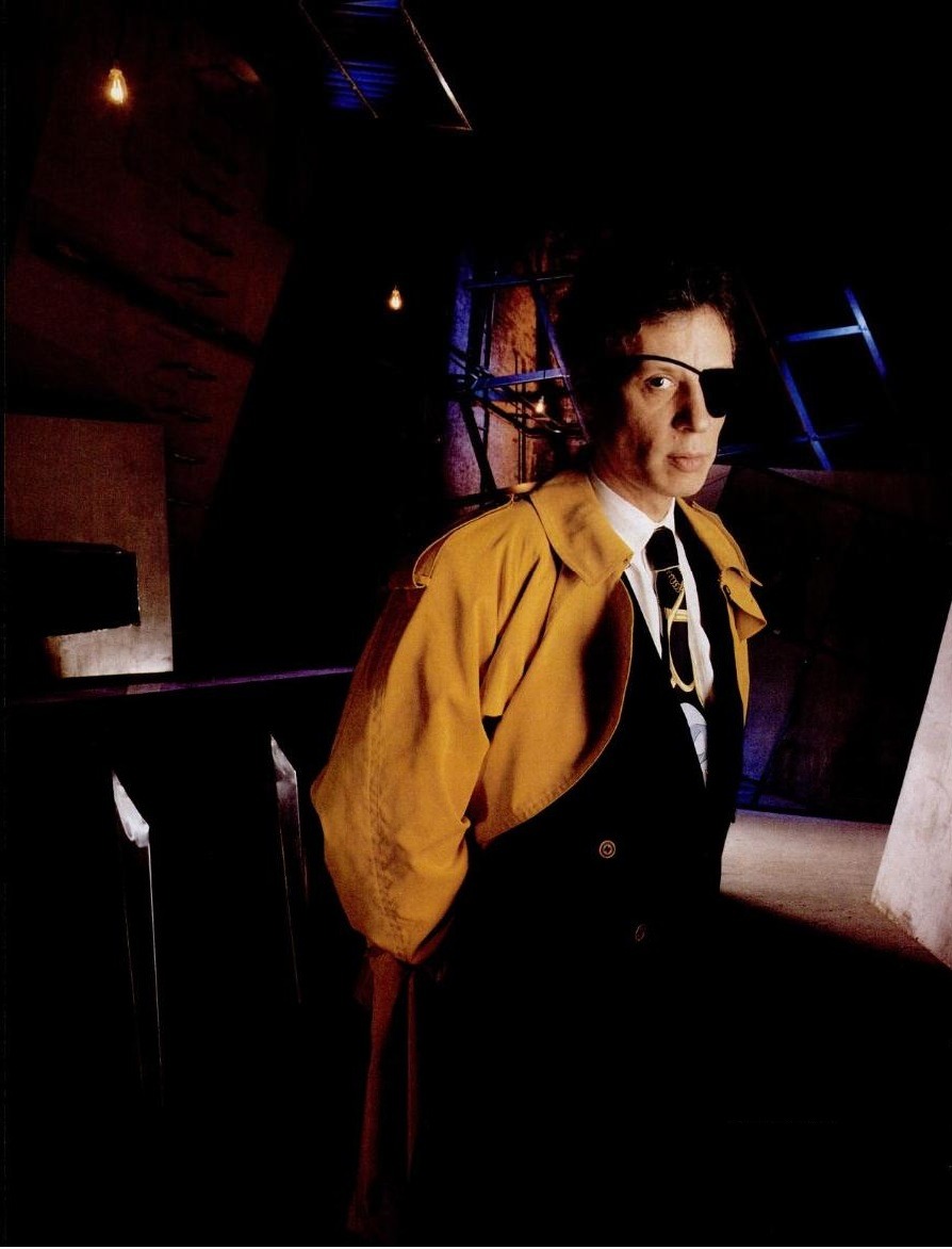 me and my operation, running New York nightscene, with one eye closed like peter