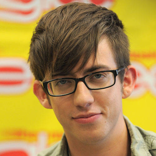 kevinmchalefashion:  Gotta love Kevin in glasses! 