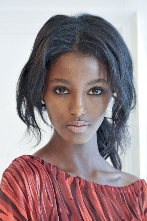 somalibeauty: Senait Gidey. Ethiopian Beauty. Signed to IMG. From Toronto, Canada. Goes by Senait an