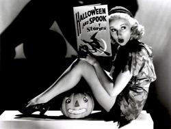  Betty Grable - Halloween 1935 