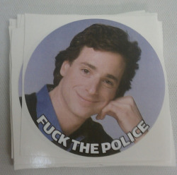 stayyoungbewild:  bob saget knows best 