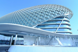 Chingus:  Yas Marina Hotel-Abu Dhabi (By Sol Soñab) 