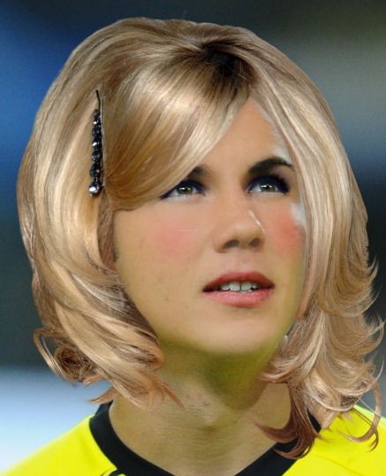 if-they-were-girls:
“ Mario Gotze ;D
”
…wait a minute, you’re not Taylor Swift!