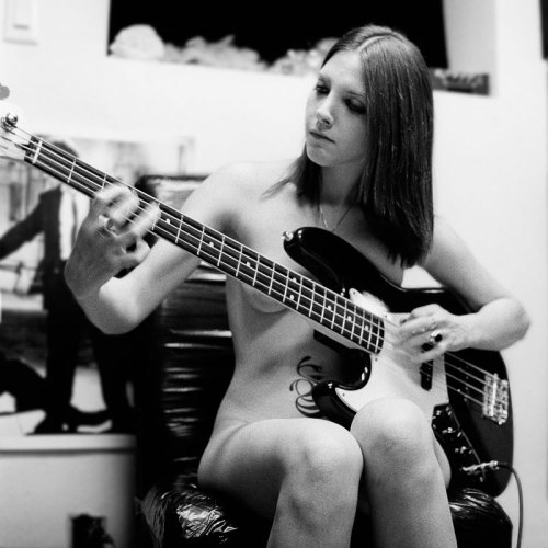 musicandnude:This bass player is a serious candidate for MyHotBand.