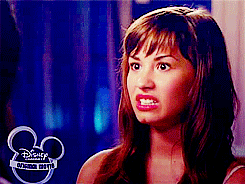 thebesunnshine-deactivated20120:  Ela: Você pode se afastar, parar de falar comigo,