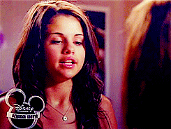 thebesunnshine-deactivated20120:  Ela: Você pode se afastar, parar de falar comigo,