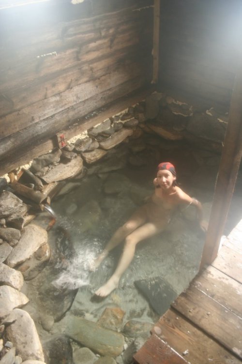 http://nativenudity.tumblr.com/post/81897276237