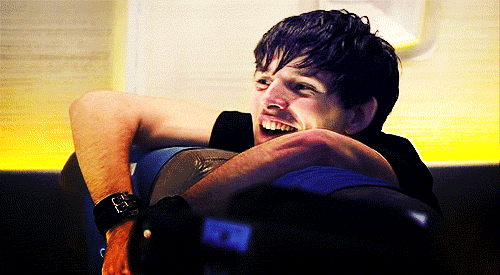 lynnyliz:My friend: “Post all the Jethro gifs you have.” Challenge accepted. (And thanks