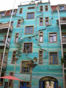   A wall that makes music when it rains in Neustadt.