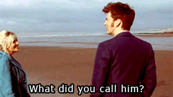 lovetherunning:Closing Time 6x12 VS Journey’s End 4x13Come on, ‘Doctor’, really? :P