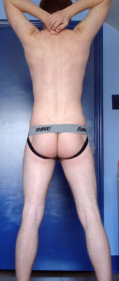 aquirkybottom:  Showing off in my jock.  I