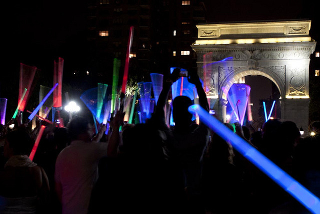 tiefighters:  NYC Lightsaber Battle Several hundred Star Wars enthusiasts filled