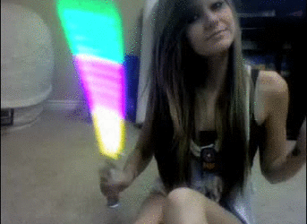 t0nightweride:  fuckyeahhgorgeousgirls:  Aww me on my dash. hi.  hannah just marry me now? 
