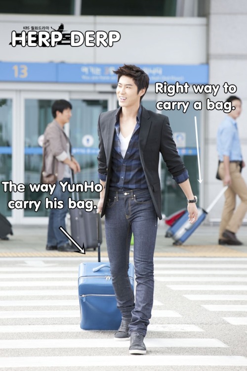 fuckyeahtvxqmacros:  backtotomorrow-myheaven:  The herp derp leader…  lololol can’t believe i did no