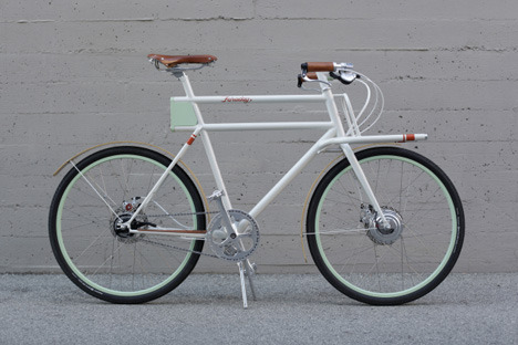 bisign: IDEO collaborated with Santa Cruz, CA-based Rock Lobster on an e-bike (via Oregon Manifest 2