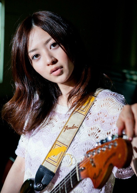 i-girls:  hdn:  逢沢りな  (via imgTumble)