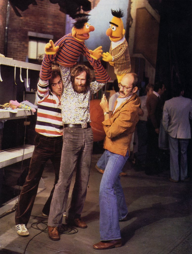  asiansdoingweirdthings: behind the scenes of Sesame Street   i love bert 