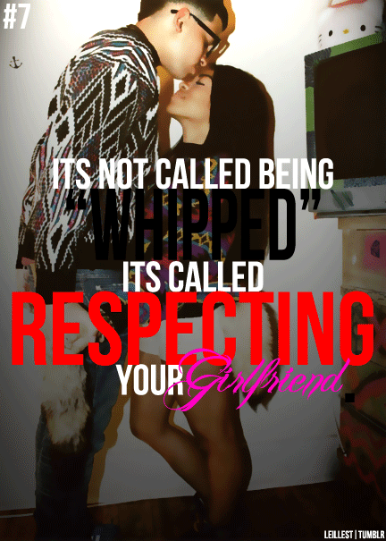 philthyynoni:  That girl looks like a guy!