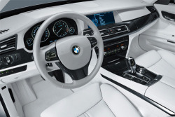 auerr:  BMW F01 7 Series   *scream*