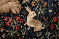 poboh:  Detail of a rabbit in the Lady and the Unicorn, 15th Centry’s tapestries. 