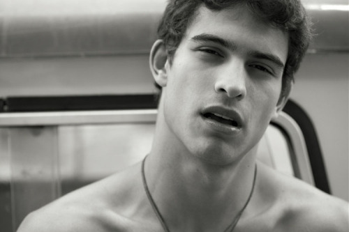 eclettichevisioni: Gabriel Burger | skater | ph.: Cristiano Madureira