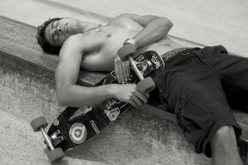 eclettichevisioni: Gabriel Burger | skater | ph.: Cristiano Madureira