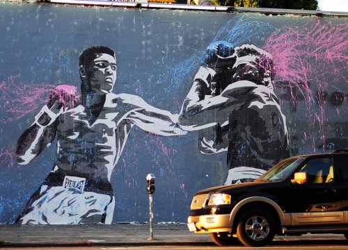 boxing graffiti