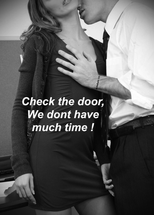 cuckoldcaptilns:  office work is so boring 