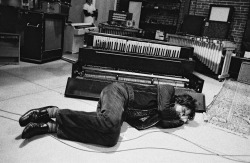 autumndewilde:  JON BRION in the studio with spoon