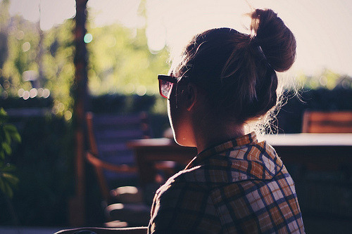  hapiness-love O problema é que eu me preocupo mais com os outros do que comigo mesma. É sempre assim, sempre me apego demais nas pessoas. 