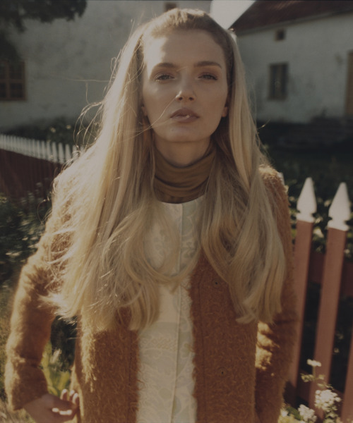 Sex Lily Donaldson by Tom Craig in Vogue UK pictures