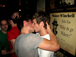 Fuck Yeah Gay Kisses