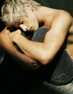 nickchaplin:  maxxie photoshoot (3) by Skins