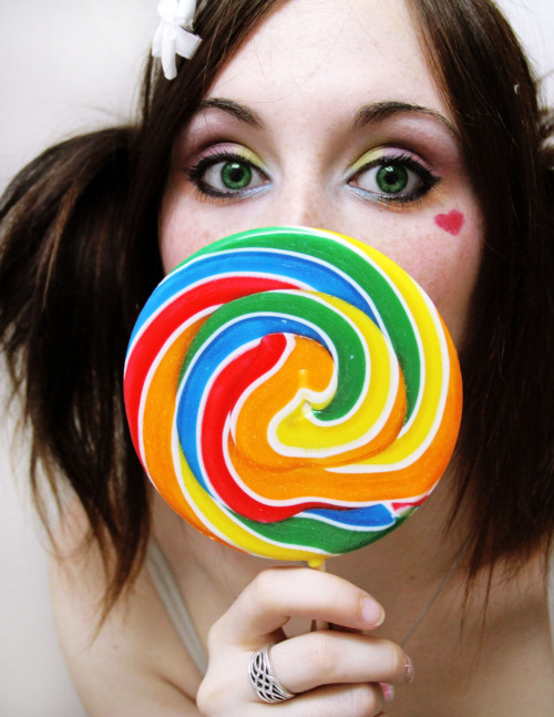 fuckyeahsardas: Lollipop (Source: http://serenitysteph.deviantart.com/)
