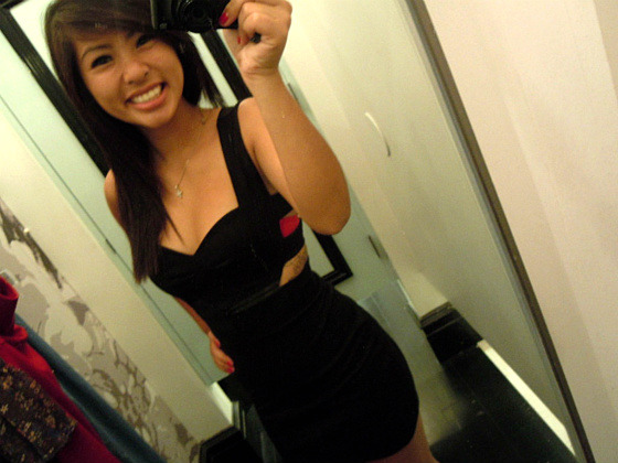 kimberlynguyeen:  I still didn’t buy this dress yet ): 