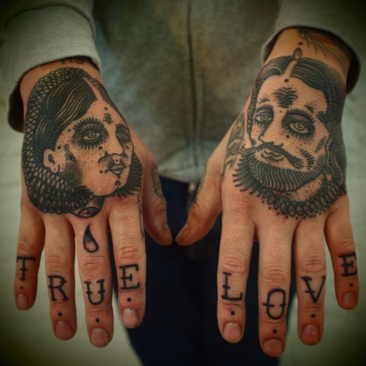 cbtattoos:  fuckkk i love these 
