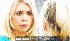 the-shade-of-sonic-lipstick:  nodaybuttodaytodefygravity:   #and then you’re sitting