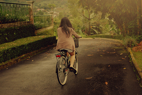 krengi: Quiero andar en un lugar así en bicicleta… *-*
