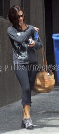 fckyeahrhonamitra:  Cape Town; South Africa #1 1.02.2007 