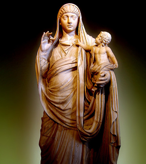 romulanholiday:  This is a statue of Valeria Messalina and her son Britannicus.Messalina was an empr