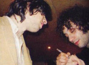 strokemyjuicebox:  The Strokes 2006 UK tour 