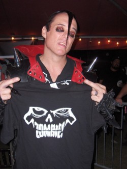 horrorpunk:  JERRY ONLY of The Misfits with a ZOMBIE! logo tee. 