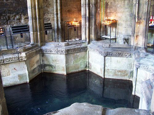 medievallove:St. Winefride’s well, Flintshire, Wales.7th c.by MusoTheInvincible on Flickr.