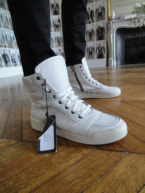 lebaronlouis:  Balmain Homme S/S 2012 - White High Top Sneakers 
