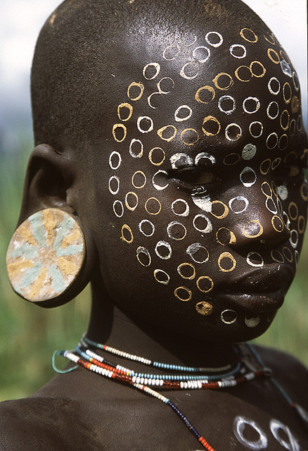 facesofethiopia:  Surma boy by foto_morgana on Flickr. 