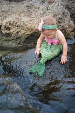 dying about the mermaid <3