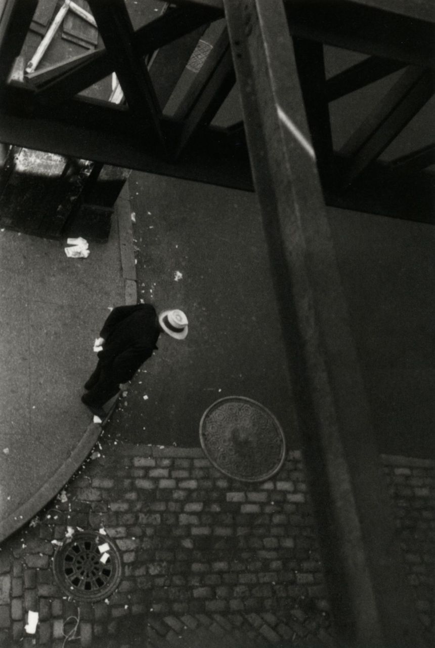 liquidnight:  Saul Leiter From the El, circa 1955 Gelatin silver print From Saul