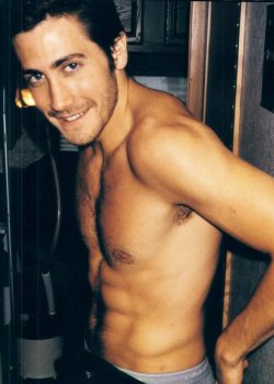 yellowasian:  Jake Gyllenhaal | Mario Testino